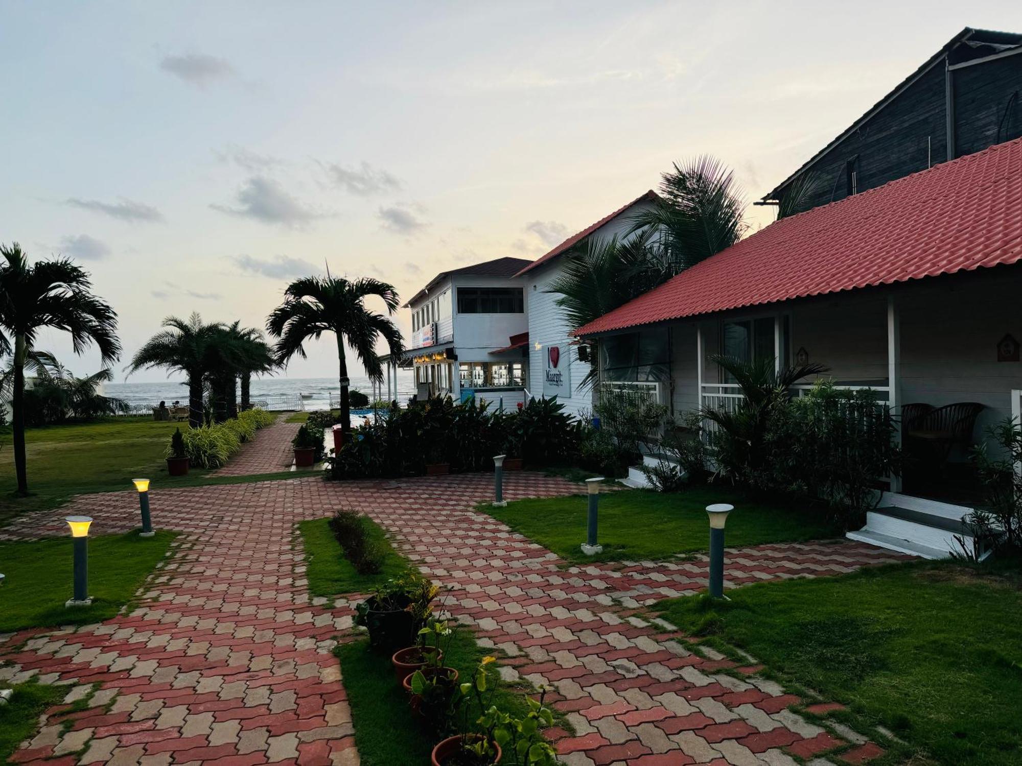 Maargit Beach Resort Mandrem Εξωτερικό φωτογραφία