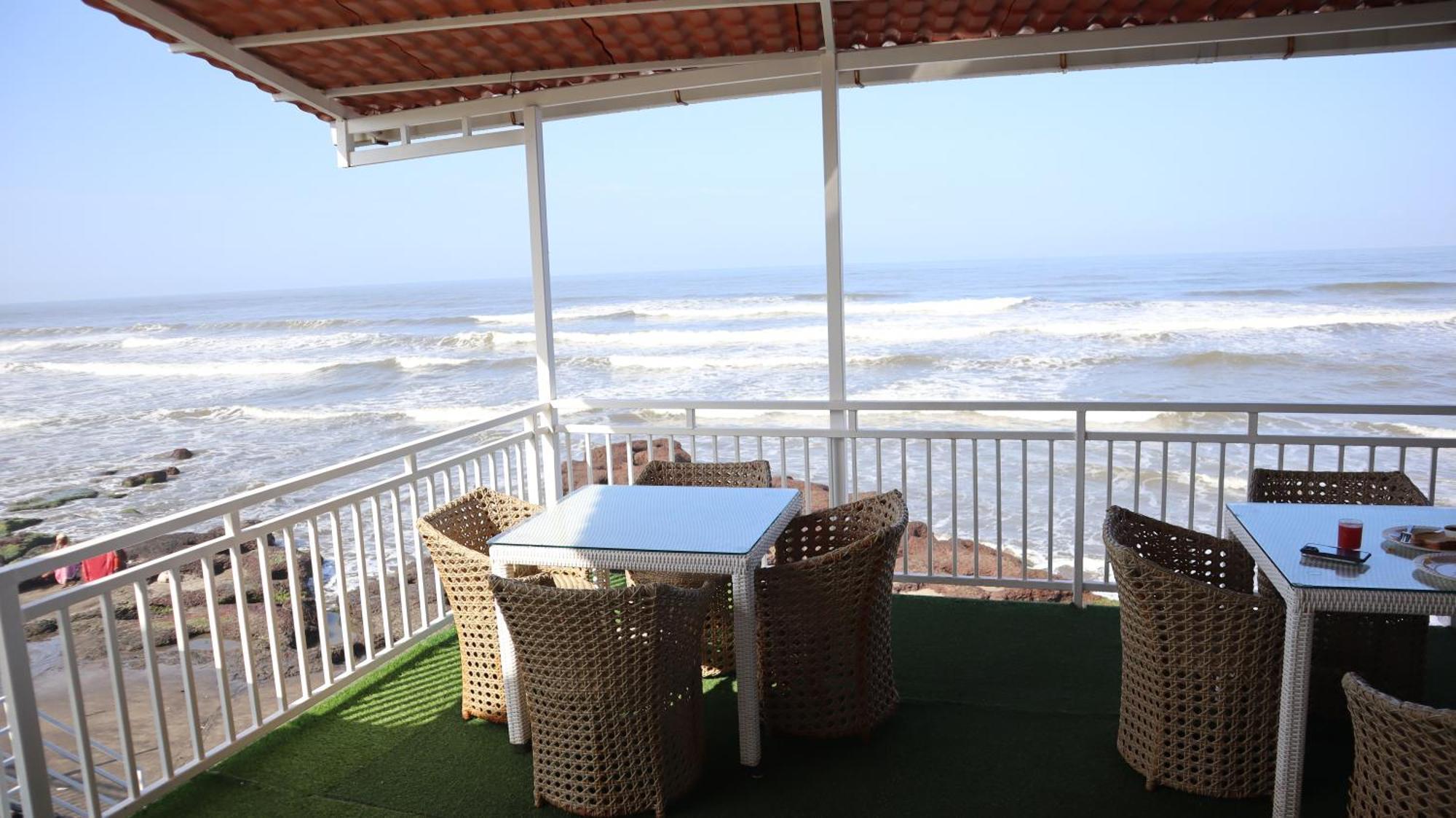 Maargit Beach Resort Mandrem Εξωτερικό φωτογραφία