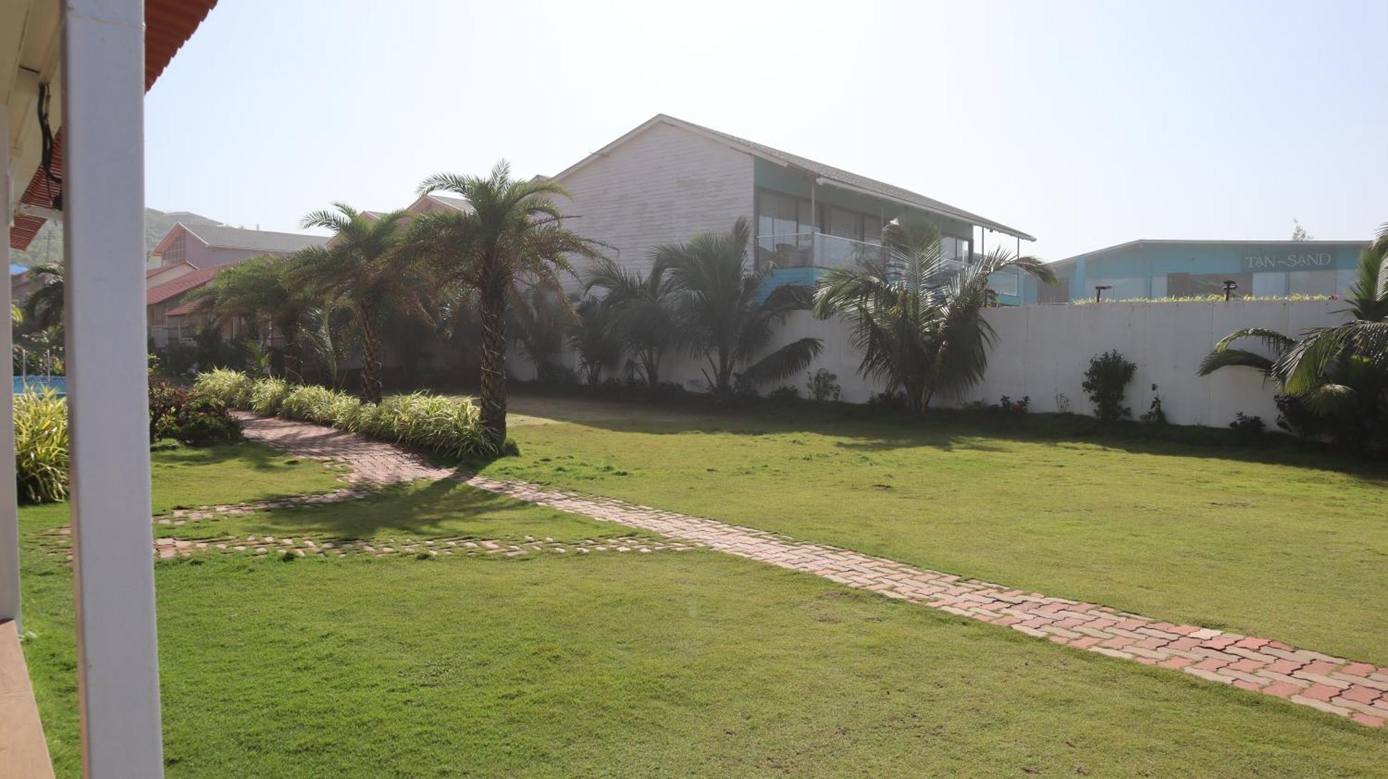 Maargit Beach Resort Mandrem Εξωτερικό φωτογραφία